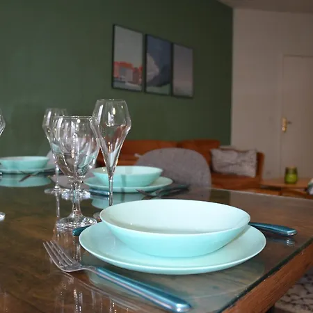Le Cocon Troyen - 6-8P - 2 Parking Gratuits Appartement Troyes Buitenkant foto