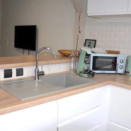 Le Cocon Troyen - 6-8P - 2 Parking Gratuits Appartement Troyes Buitenkant foto