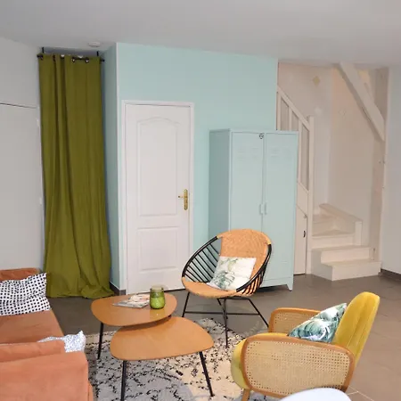 Le Cocon Troyen - 6-8P - 2 Parking Gratuits Appartement Troyes Buitenkant foto